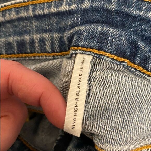 Rag & Bone Revolve Nina High Rise Ankle Skinny
Jeans in Horizon - Picture 15 of 16